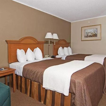 Norwood Inn & Suites Mankato North Mankato الغرفة الصورة