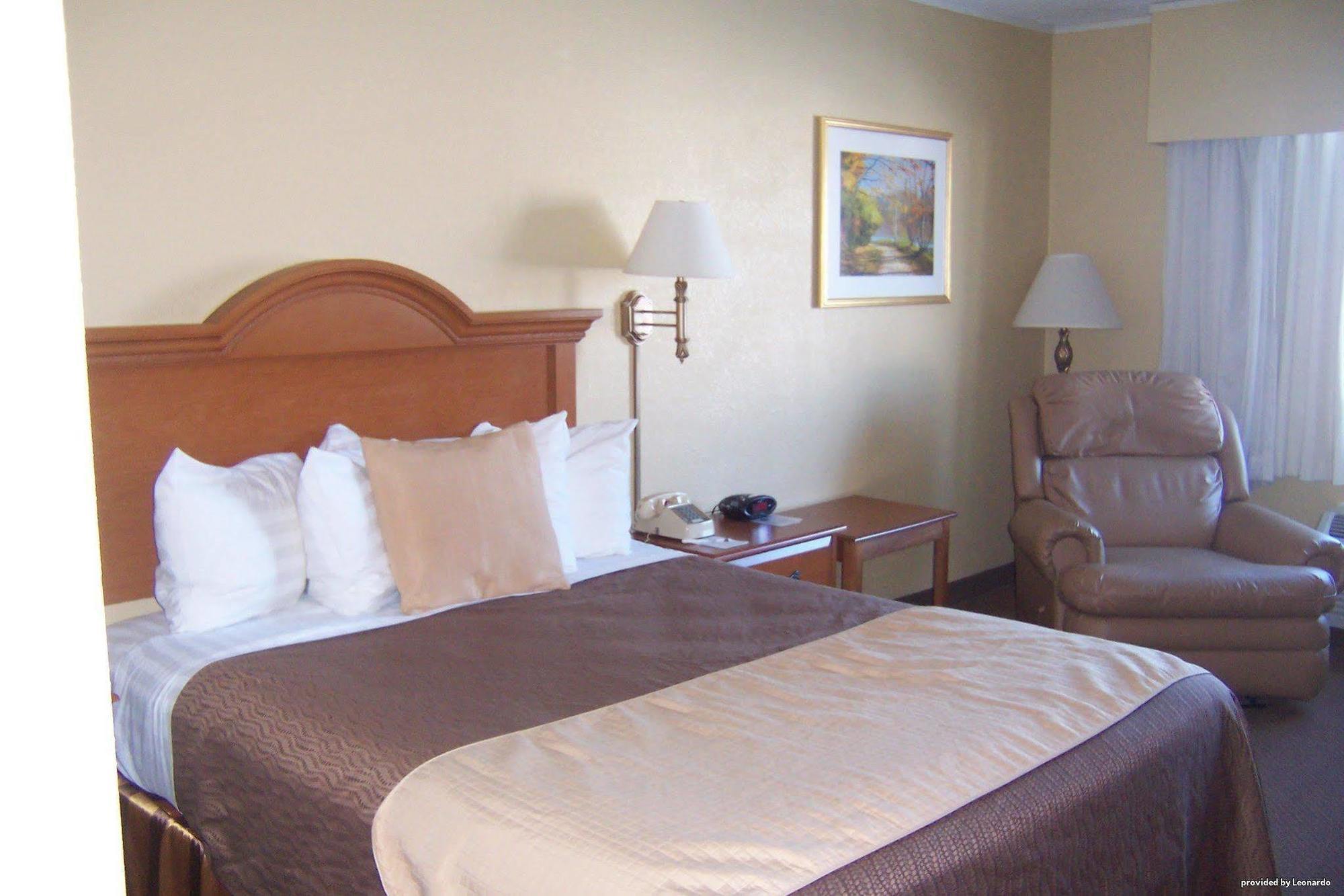 Norwood Inn & Suites Mankato North Mankato المظهر الخارجي الصورة