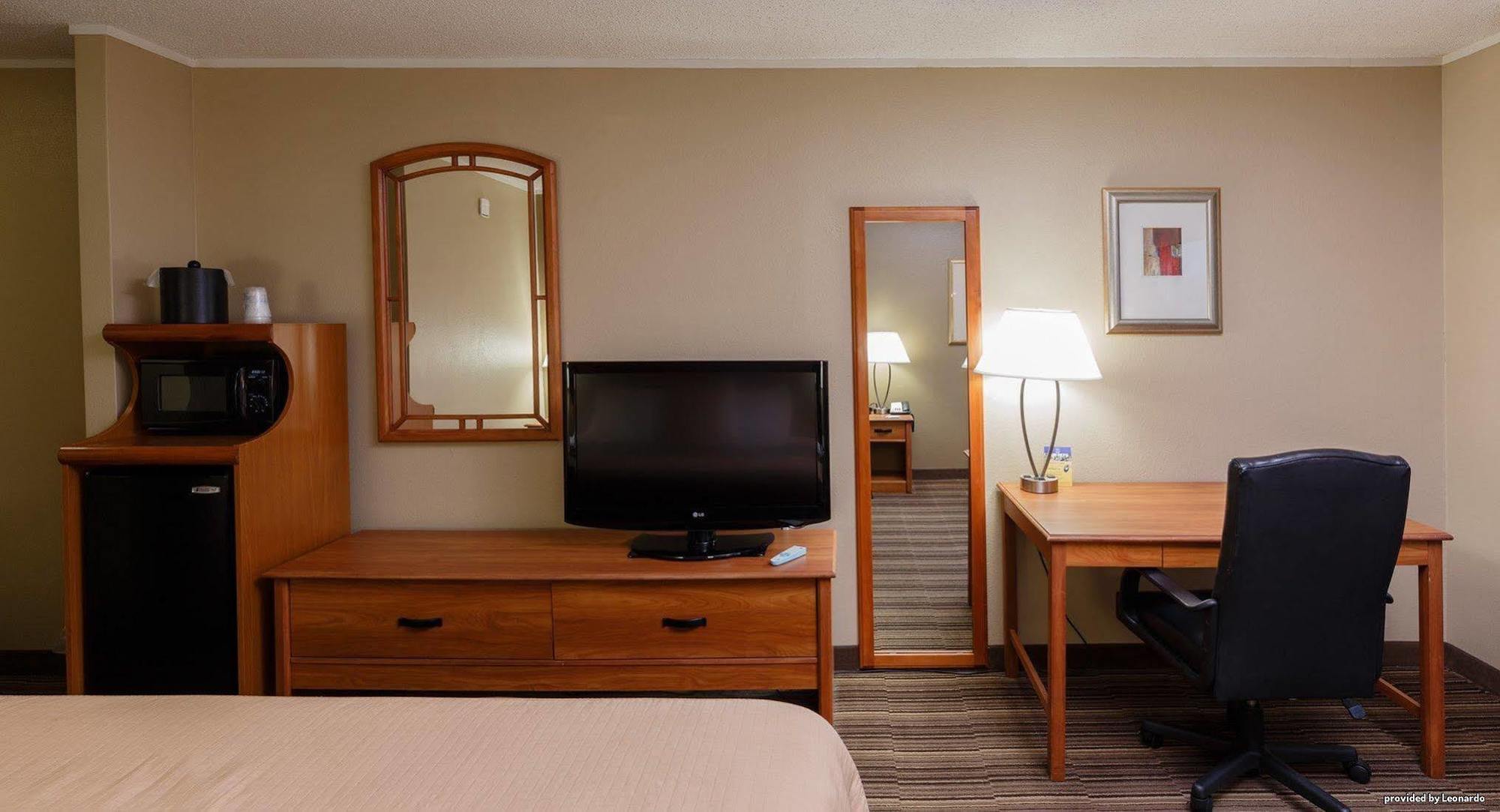 Norwood Inn & Suites Mankato North Mankato المظهر الخارجي الصورة