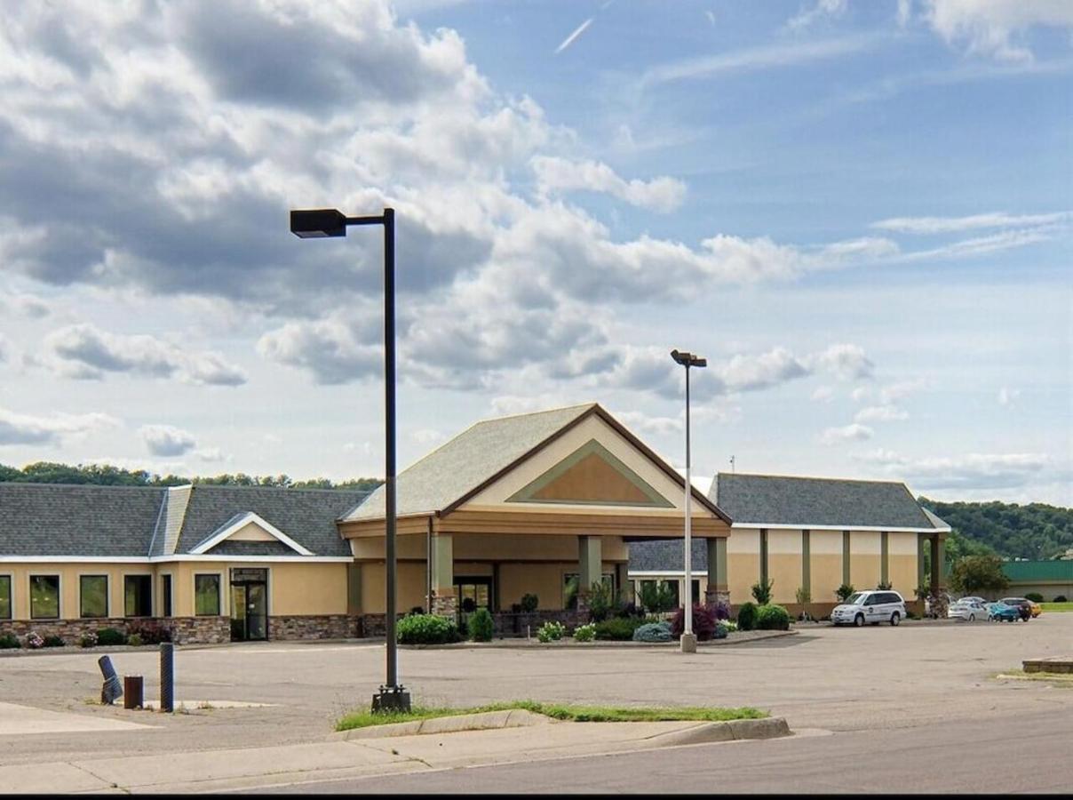 Norwood Inn & Suites Mankato North Mankato المظهر الخارجي الصورة